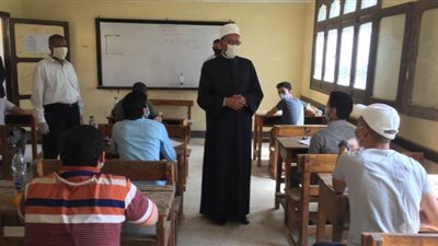 وكيل الأزهر: سلامة الطلاب والقائمين على الامتحانات الأهم.. ولا تهاون مع المقصرين