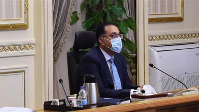 أبرزها الغاء حظر التجوال وفتح المساجد والمطاعم.. قرارات مجلس الوزراء اليوم 
