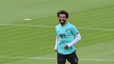 كلوب: محمد صلاح وروبرتسون جاهزان لمواجهة كريستال بالاس غدًا 