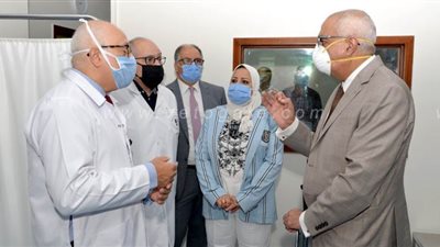 افتتاح وحدة تفتيت الحصوات بجامعة المنصورة بعد تطويرها