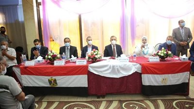 محافظ كفرالشيخ يترأس اجتماع اللجنة الثلاثية لاختبارات الثانوية العامة
