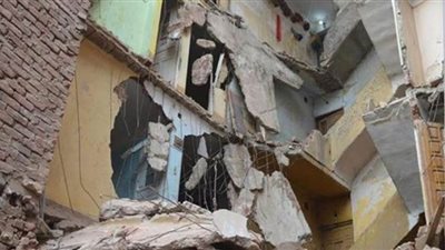 مصرع وإصابة شخصين فى انهيار منزل بأسيوط