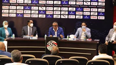 الخماسية تقترح تطبيق الجدارة الرياضية على أندية دوري القسم الثالث