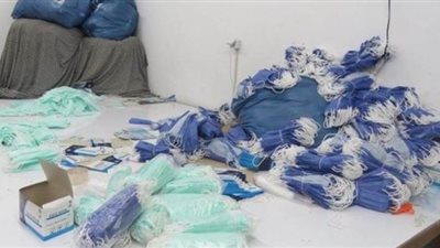 حماية المستهلك يضبط مصنعاً غير مرخص لإنتاج الكمامات وأدوات التعقيم بالشرقية