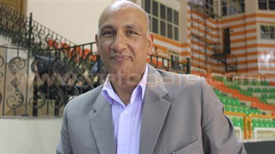 عبد الدايم: اللجنة المؤقتة تريد منعي من الترشح في انتخابات الطائرة