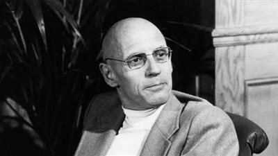 في ذكرى وفاته.. أبرز 5 مؤلفات للفيلسوف الفرنسي ميشيل فوكو