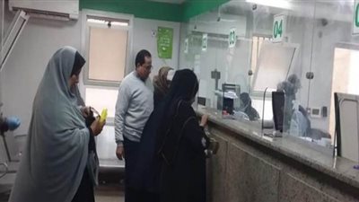 القوى العاملة: منحة العمالة غير المنتظمة بالبنوك.. ويمكن سحبها من ماكينات الصرف الآلى