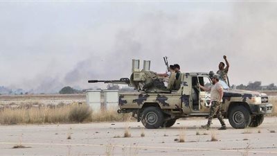 حكومة السراج تشترط انسحاب الجيش الليبي من سرت والجفرة لوقف إطلاق النار