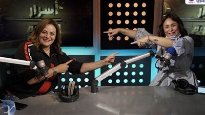 كاملة أبو ذكري ضيفة إنجي علي في 