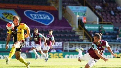 بيرنلي يفوز على واتفورد 0/1 في الدوري الإنجليزي