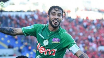 منافس الزمالك.. 100 مليون سنتيم تبقي على محسن متولي مع الرجاء