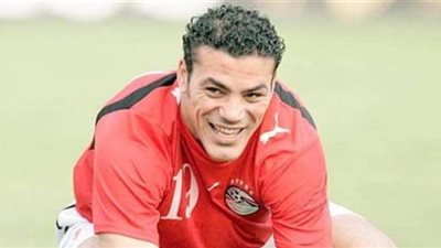 عمرو زكي يستعيد الذكريات مع منتخب الشباب عام 2003