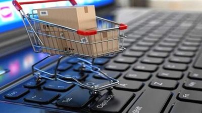 الوزراء: لا صحة  لفرض ضريبة جديدة على المستهلكين للسلع المباعة إلكترونياً