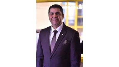 الأحد.. الريشة الطائرة يستعرض خطته أمام 