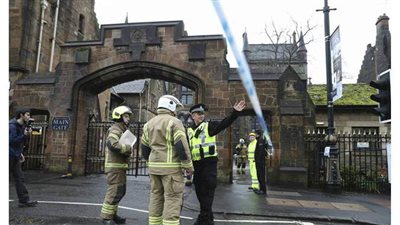 بعد إصابة ضابط شرطة وآخرين.. مقتل منفذ عملية طعن مدينة جلاكسو