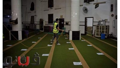 20 صورة ترصد تعقيم مساجد  ومركز شباب شبرا الخيمة قبل رفع الحظر