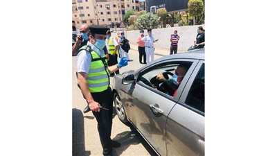 ضبط  2544  سائق نقل جماعى لعدم الإلتزام بإرتداء الكمامات الواقية