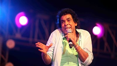 السبت.. محمد منير يستأنف تصوير«المغني» بنزلة السمان