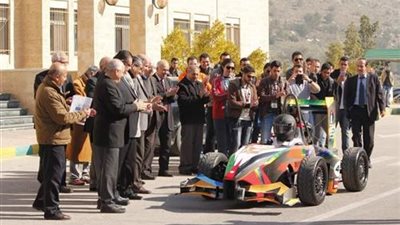 «هندسة حلوان» تشارك في سباق السيارات الهجينة الكهربائية