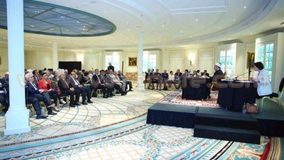 شيخ الأزهر يستقبل سفراء الدول العربية والإسلامية في باريس