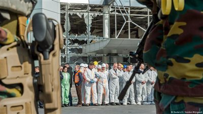 الشرطة تبحث عن مشتبه به ثان في الاعتداء على مترو بروكسل