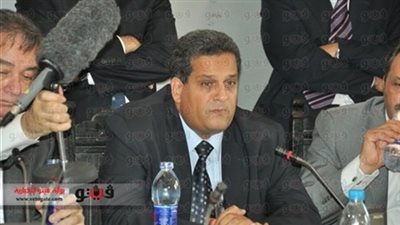 البورصة تتخلى عن مكاسبها الصباحية وتخسر مليار جنيه منتصف الجلسة