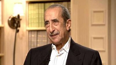 حمدي قنديل يتهم مستشفى خاصا بابتزاز المرضى