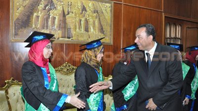 مجلس جامعة المنوفية يكرم أوائل الثانوية العامة بالمحافظة