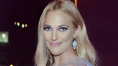 بالصور.. مريم أوزرلي تثير اهتمام خبراء التجميل اللبنانيين