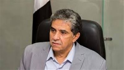 وزير البيئة: معظم القوانين لا تتناسب مع الواقع