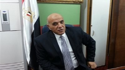 وكيل «صحة الإسماعيلية» يكلف التفتيش الصيدلي بالمرور على الصيدليات