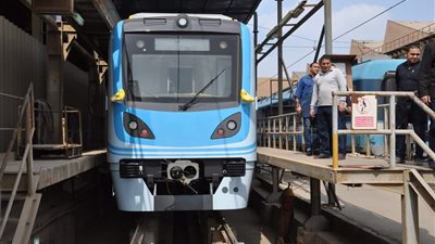 الخط الأول للمترو يتسلم القطار المكيف الأخير