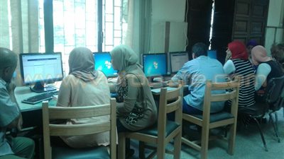 بالصور.. إقبال محدود من طلاب المرحلة الأولى على معهد البحوث