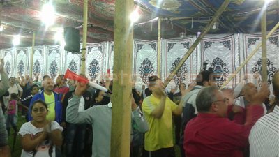 بالصور.. احتفاﻻت في «الشمس» بعد إلغاء الجمعية العمومية