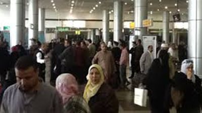 مدير إدارة الجمارك: لا نستغني عن العنصر البشري في تفتيش الركاب