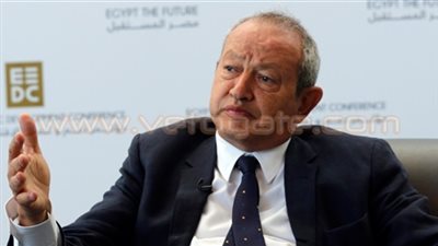 ساويرس: «أخذت عهدا على نفسي بإنشاء مشروع لأهالي سوهاج»