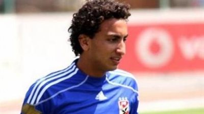 الأهلي يدفع بـ