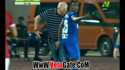 بالفيديو.. «مارتن يول» يقدم فاصلا مهاريا خلال مباراة الأهلي وسموحة