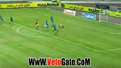 بالفيديو.. «مؤمن زكريا» يهدر انفرادا أمام شباك سموحة