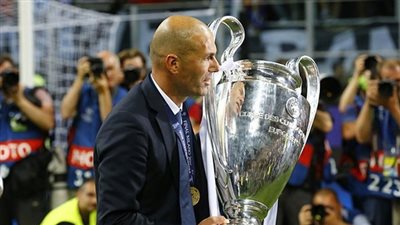 «زين الدين زيدان».. مدرب بدرجة ملك (بروفايل)