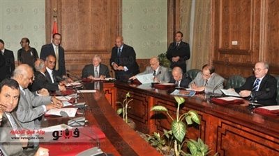 اليوم.. لجنة الـ 