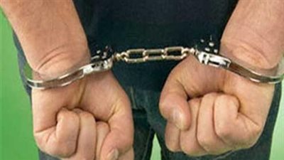 ضبط عاطل بحوزته 400 قطعة سلاح أبيض قبل بيعها بالإسكندرية