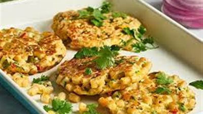 طريقة إعداد أومليت البصل والمكرونة من مطبخ الشيف سناء