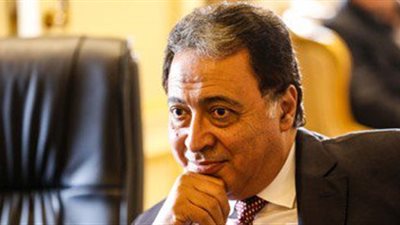 مصادر: مستشار وزير الصحة تقاضى 5 ملايين جنيه رشوة