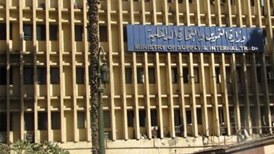 رئيس قطاع الرقابة بـ«التموين» يحمل الوزارة مسئولية أزمة السكر