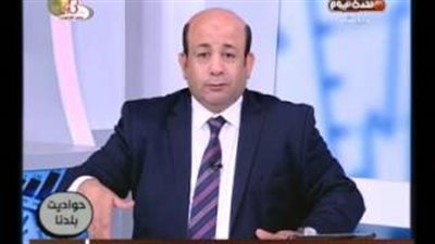 بالفيديو.. مذيع «الحدث اليوم» يسب تامر أمين بلفظ خارج على الهواء