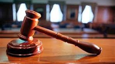 محكمة سعودية تلغي زواجا بين مسن ومراهقة لفارق السن