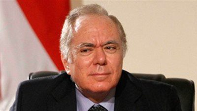 رئيس بنك القاهرة ينفي بيع 40%