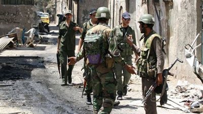 مقتل 26 عنصرًا بالجيش السوري في حلب ودير الزور