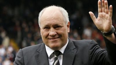 مارتن يول يشاهد مباريات يانج أفريكانز بعد لقاء ديروط